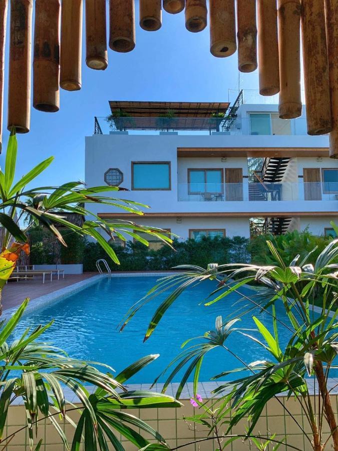 Wayla Villa@Maikhaobeach Mai Khao Exterior photo